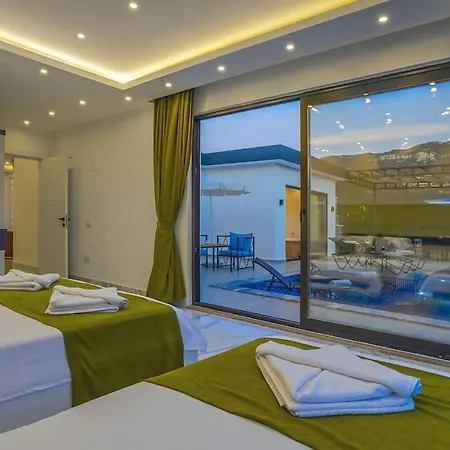 Ortac 4 Doga Icerisinde, Korunakli Villa