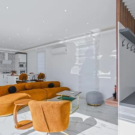 Villa Ortac 4 Doga Icerisinde, Korunakli *