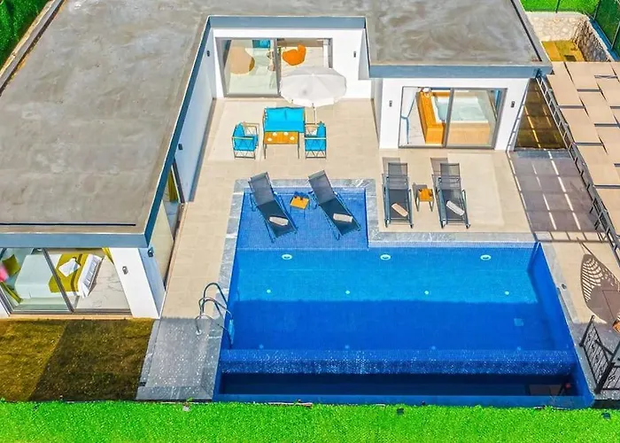 Ortac 4 Doga Icerisinde, Korunakli Κας