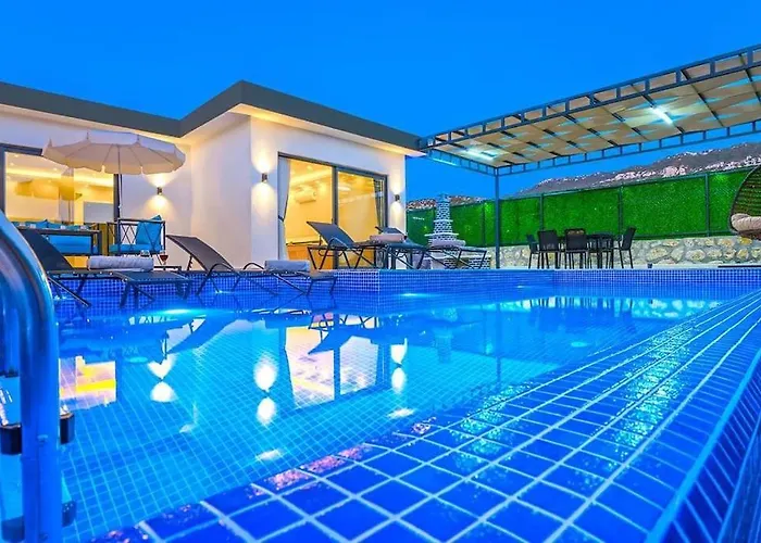 Ortac 4 Doga Icerisinde, Korunakli Βίλα