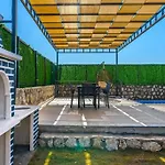 Ortac 4 Doga Icerisinde, Korunakli Villa