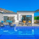 Ortac 4 Doga Icerisinde, Korunakli Villa
