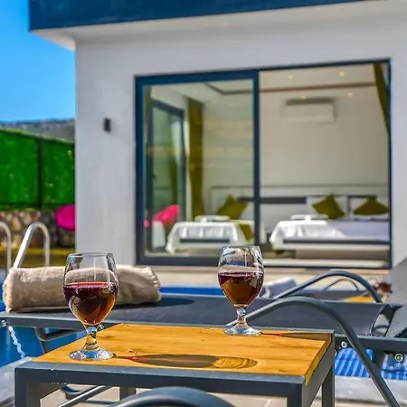 וילה Ortac 4 Doga Icerisinde, Korunakli קס