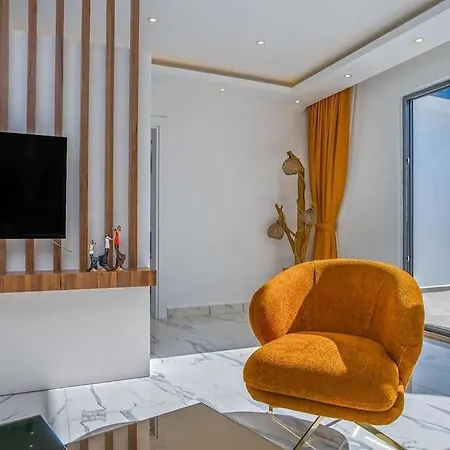 Willa Ortac 4 Doga Icerisinde, Korunakli Kaş
