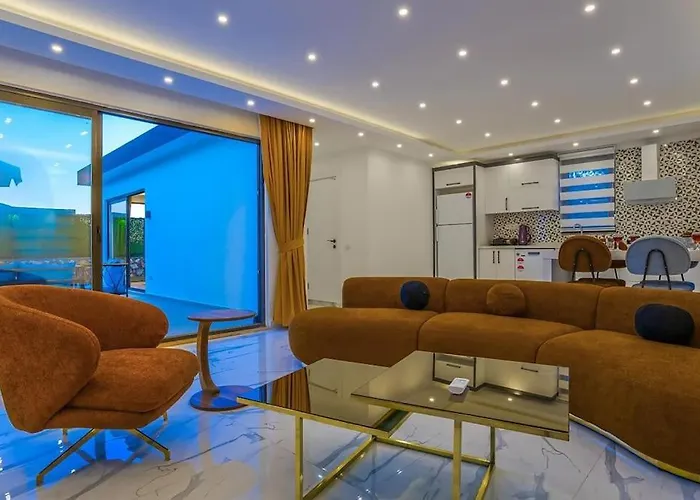 Ortac 4 Doga Icerisinde, Korunakli Kaş