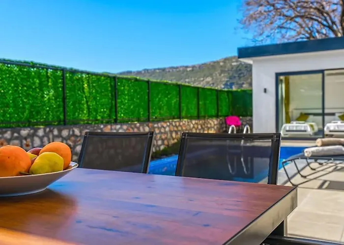 Villa Ortac 4 Doga Icerisinde, Korunakli